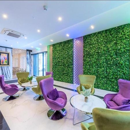 Hotel Business Bay Das Ehemalige Staycation Hotel Зинделфинген Екстериор снимка