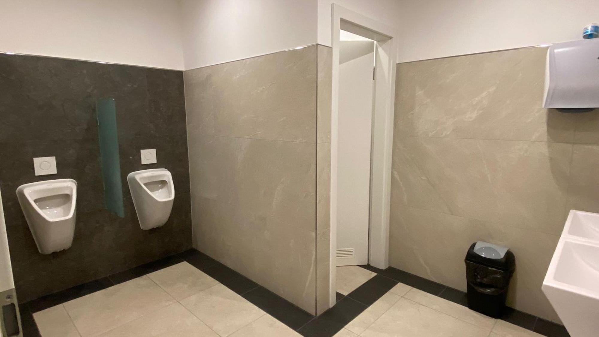 Hotel Business Bay Das Ehemalige Staycation Hotel Зинделфинген Екстериор снимка
