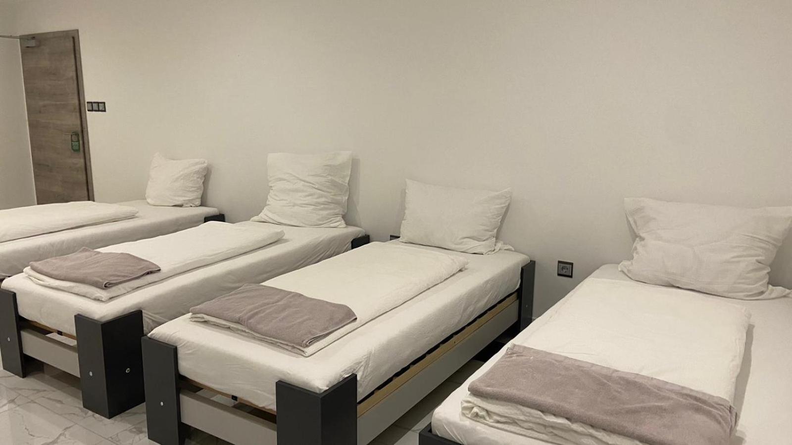 Hotel Business Bay Das Ehemalige Staycation Hotel Зинделфинген Екстериор снимка
